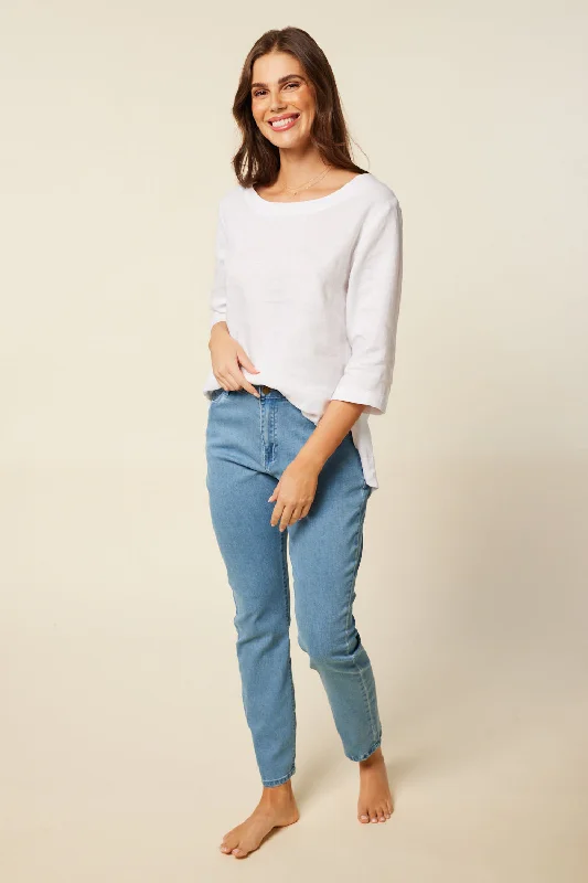 Adrift Denim Fitted Jeans in Light Wash