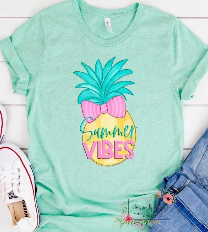 Summer vibes pineapple