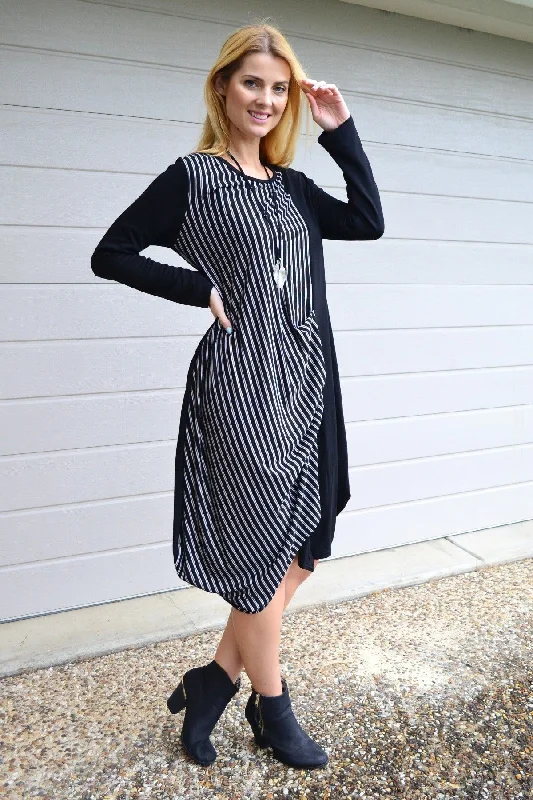 Black 3/4 Sleeve Stripe Jersey Tunic Dress