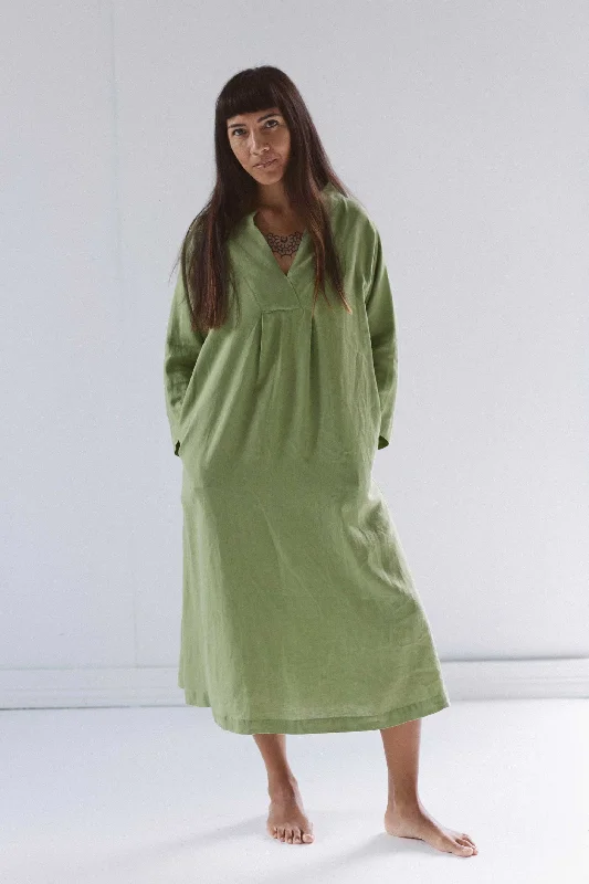 Emma linen dress in Herb Green