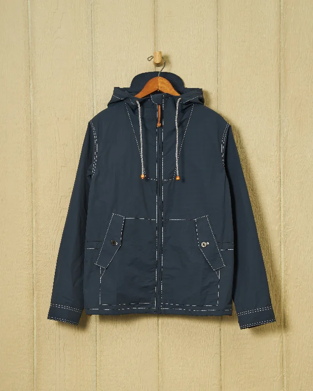 Ten Mile Anorak in Navy