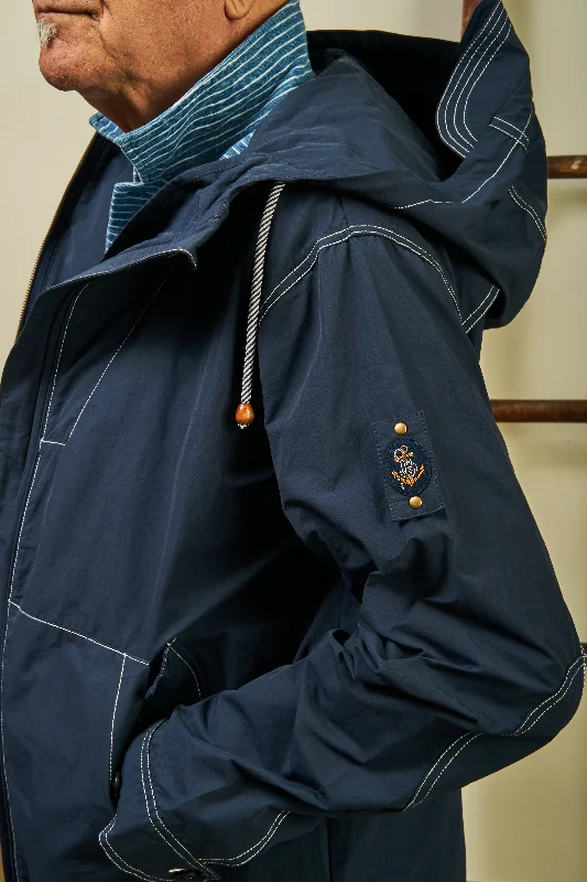 Ten Mile Anorak in Navy