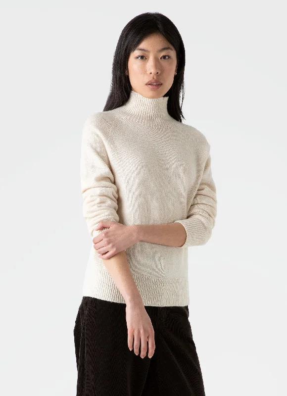 Women's Lambswool Funnel Neck Jumper in Ecru